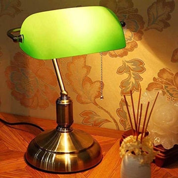 MZStech Schreibtischlampe/Bankers Lampe/Bürolampe Weißer Glasschirm, Zugschalter und LED Glühlampe 4w (Grün, Messingbasis) - 3